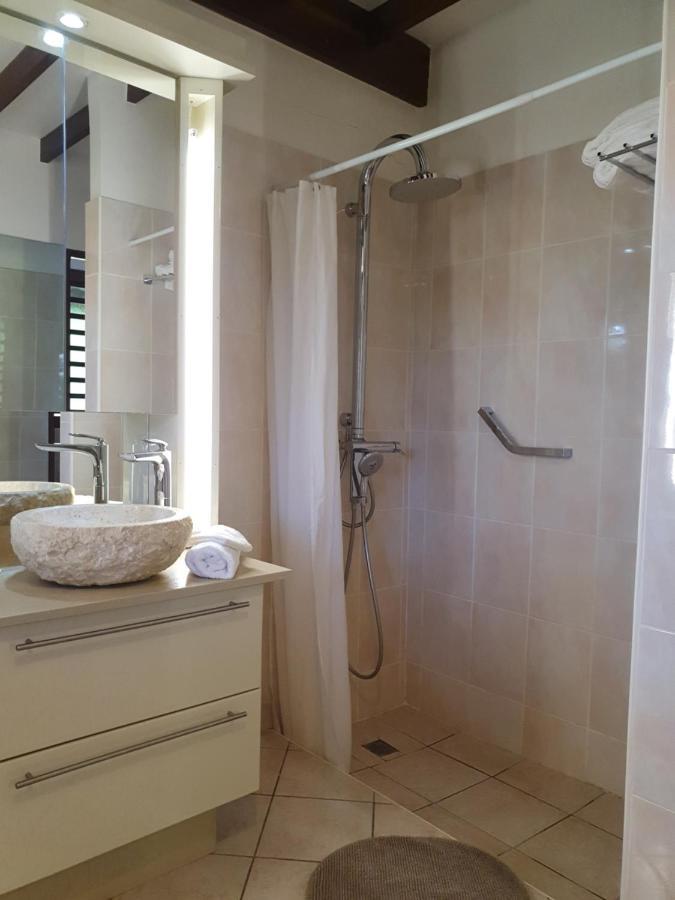 Chambre D'Hotes "Villa Rayon Vert" Deshaies Bagian luar foto