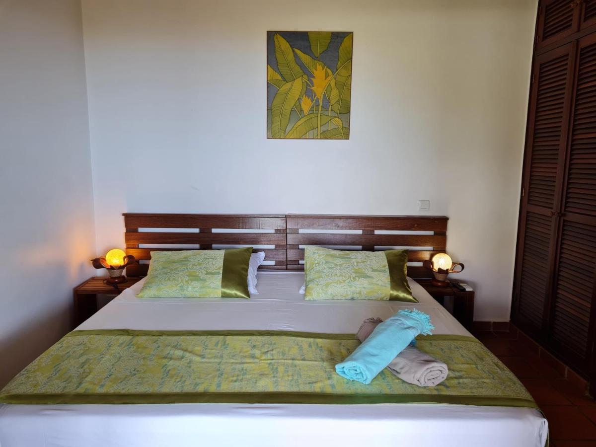 Chambre D'Hotes "Villa Rayon Vert" Deshaies Bagian luar foto